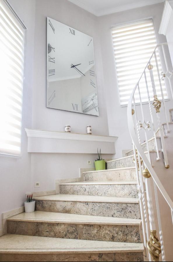 Villa Svim, Walking Distance To The Beach! Marbella Zewnętrze zdjęcie